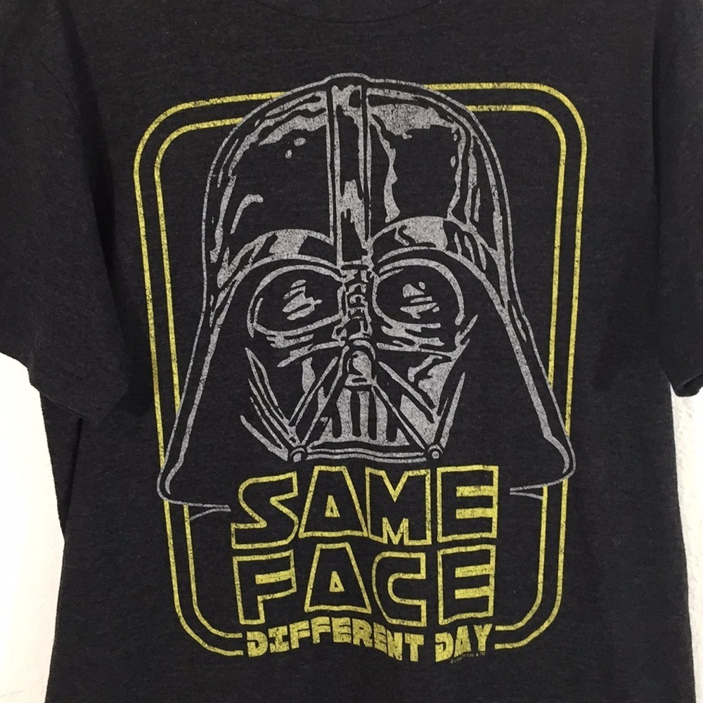 Old Navy Star Wars Darth Vader Graphic Tee Large